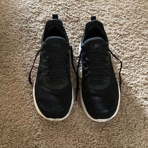 APL black sneakers- techloom tracer